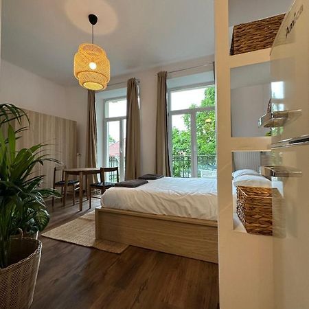 Studio Na Starej Ochocie Apartment Varşovia Exterior foto
